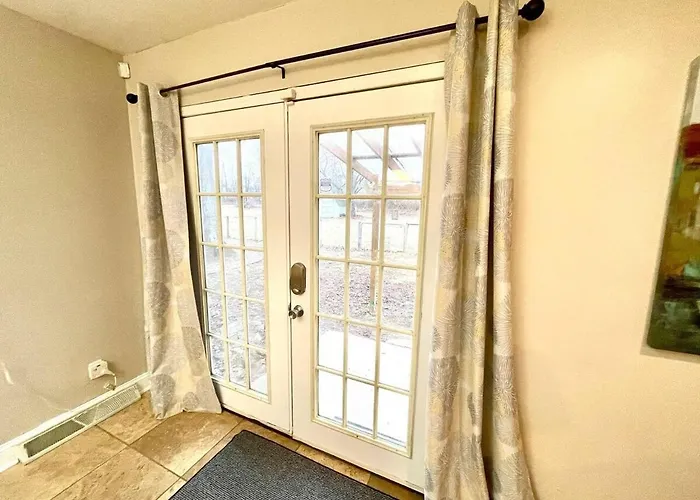 Large Private Ranch - Master Bedroom With King Bed And Private Bathroom - Fenced Yard - Pets & Kids Welcome - Pool Table Holiday home